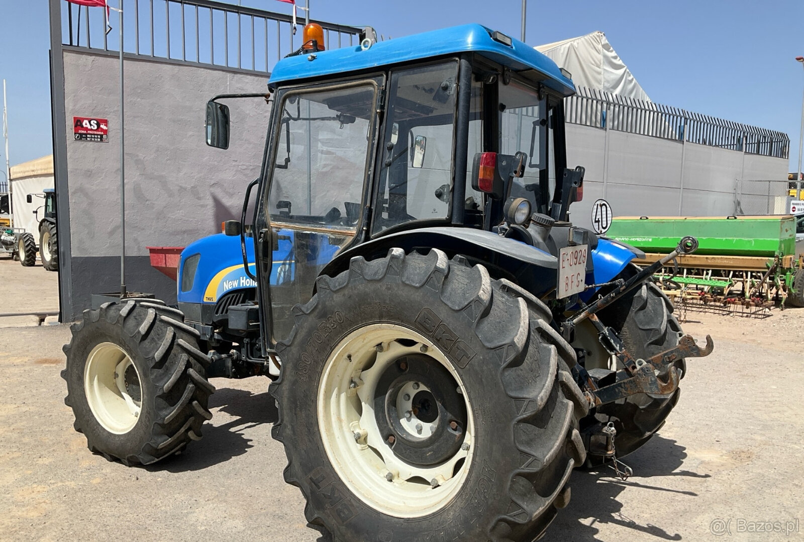 Ciągnik New Holland TN95A 4WD - 2