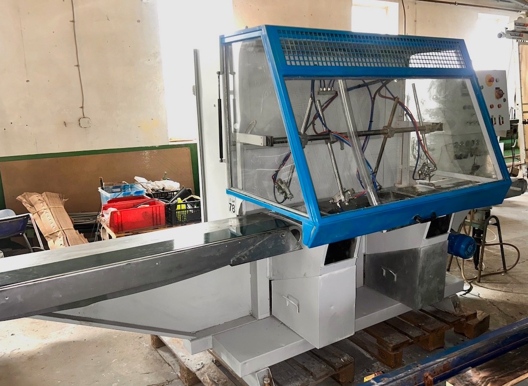 Automat do lakierowania listew MAKOR CSP4 - 2