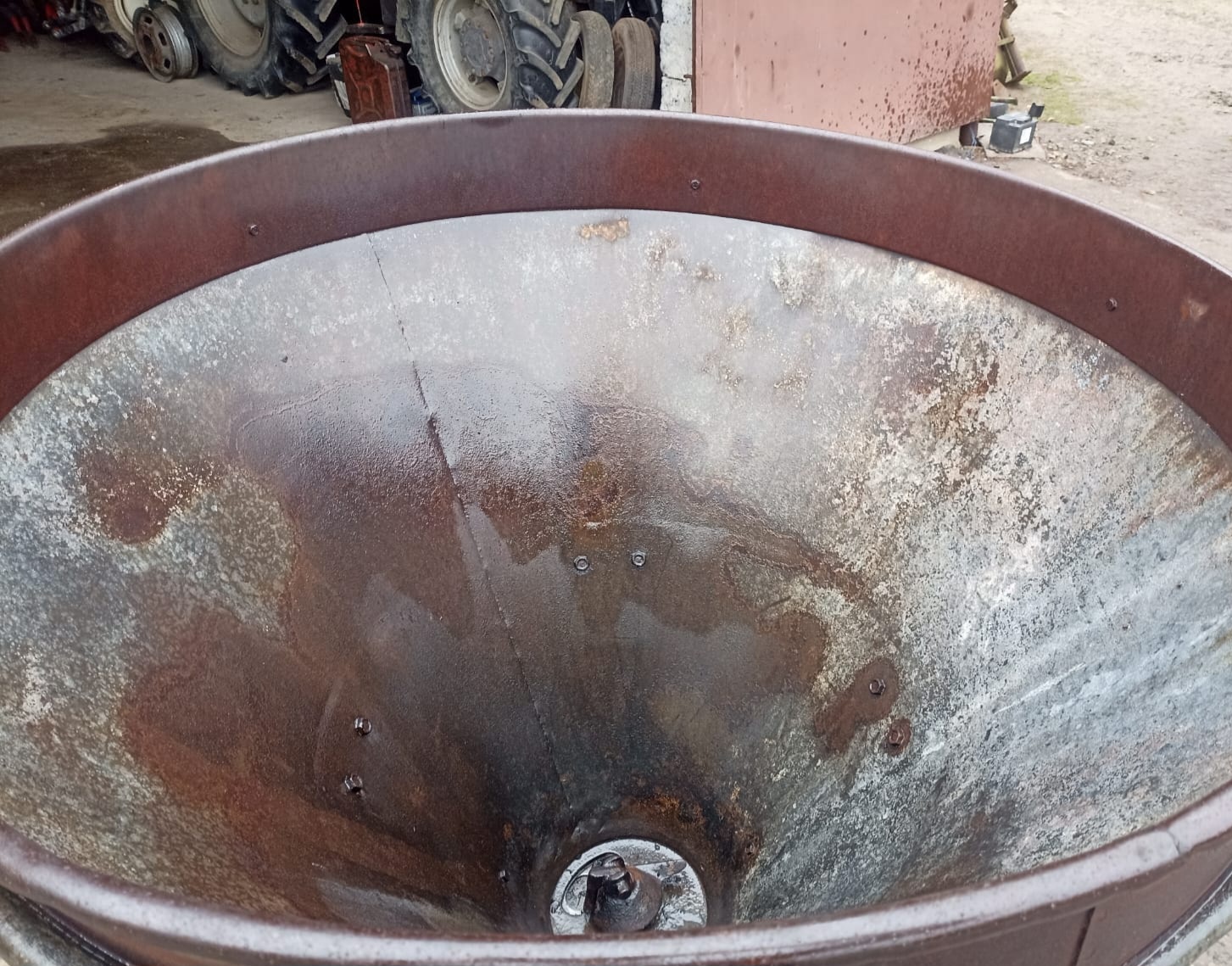 Rozsiewacz nawozów polski lejek z nadstawką - 2