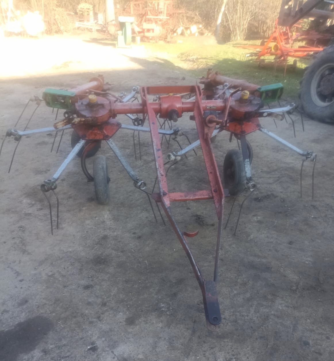 Przewracarka przetrząsacz karuzelowy Stoll Z500 - 2