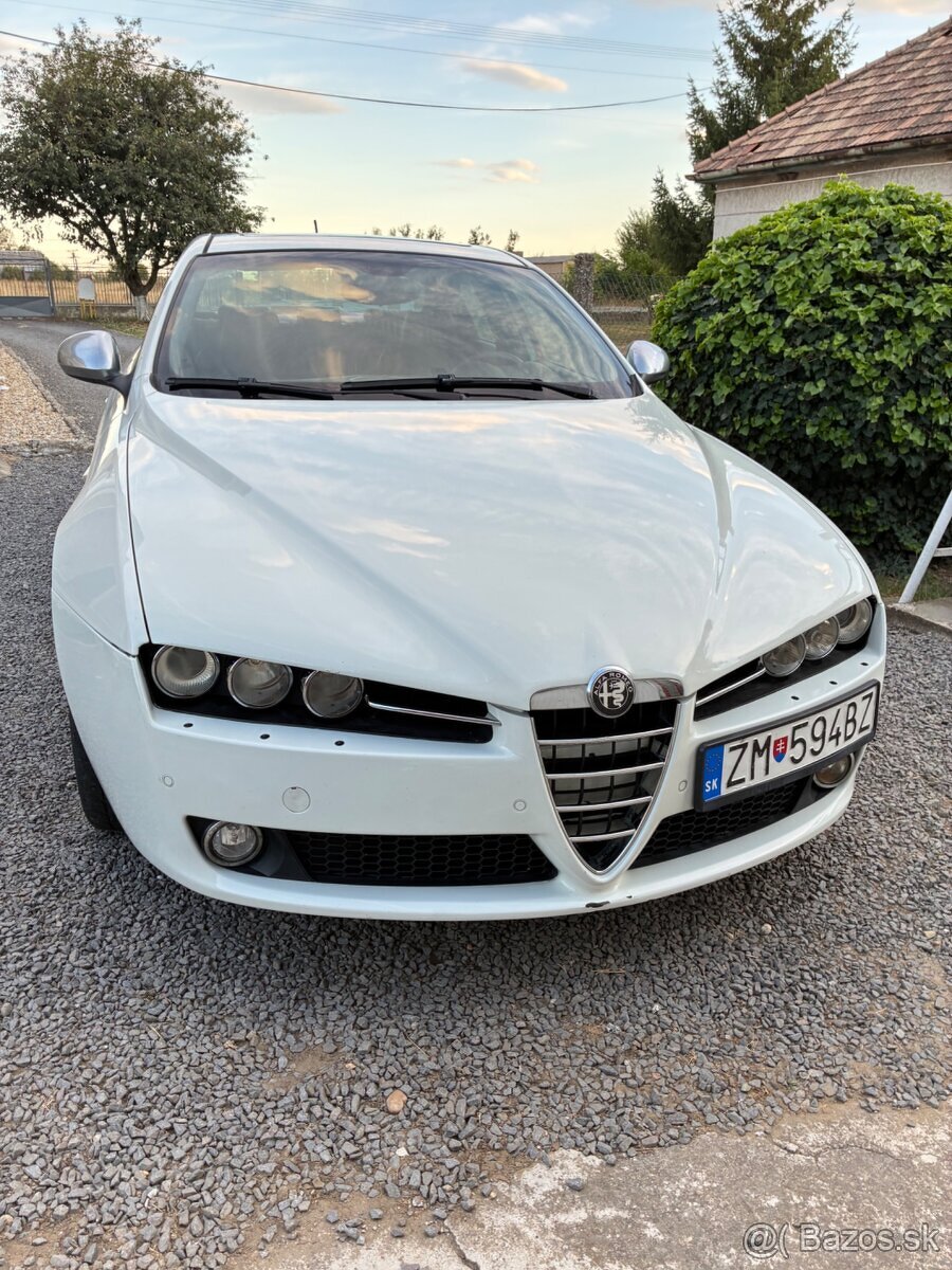 Alfa Romeo 159 1.9 JTDm Ti športová edícia - 2