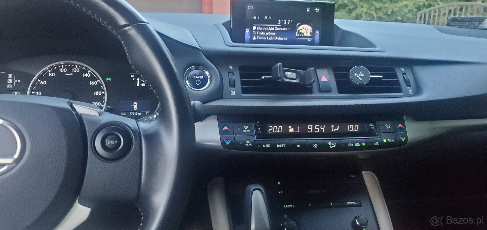 Lexus ct200h hybrid - 2