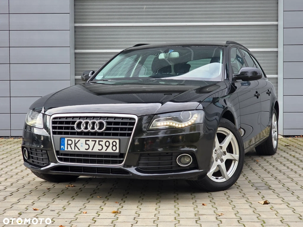 AUDI A4 B8 Avant 2,0 TDI - 2