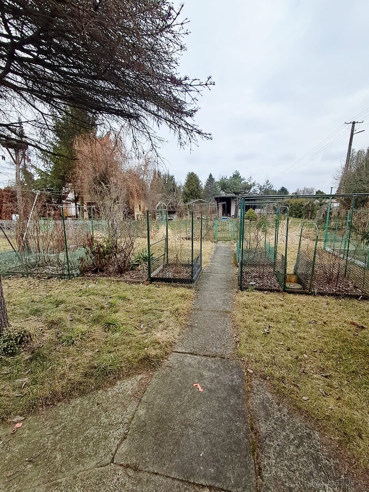 Działka rekreacyjna 310m² z domkiem murowanym, ROD „Relaks” - 2