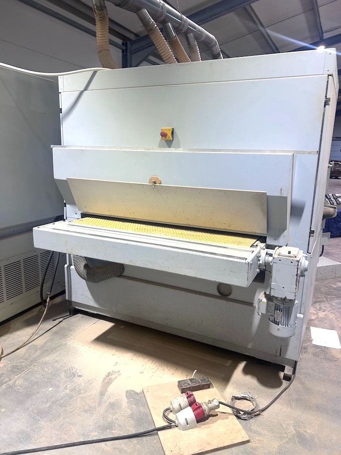 Szlifierka szerokotaśmowa BUTFERING Lucky - 2