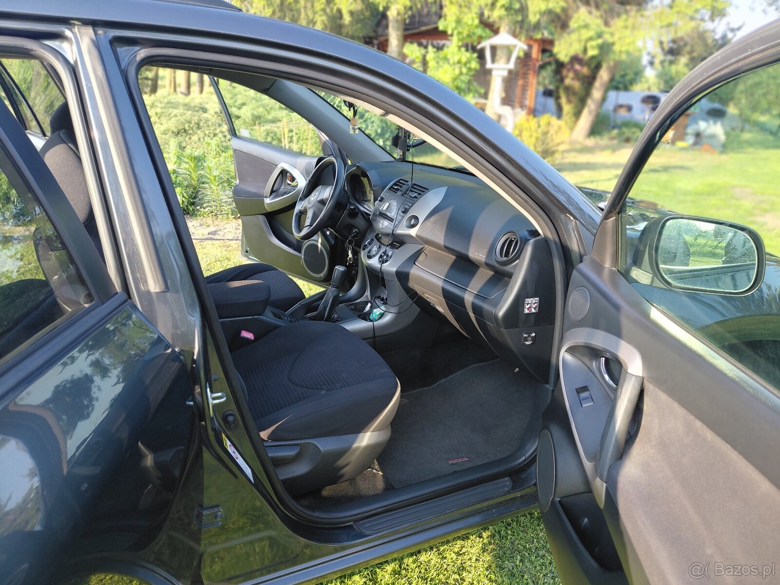 Toyota Raf 4 - 2