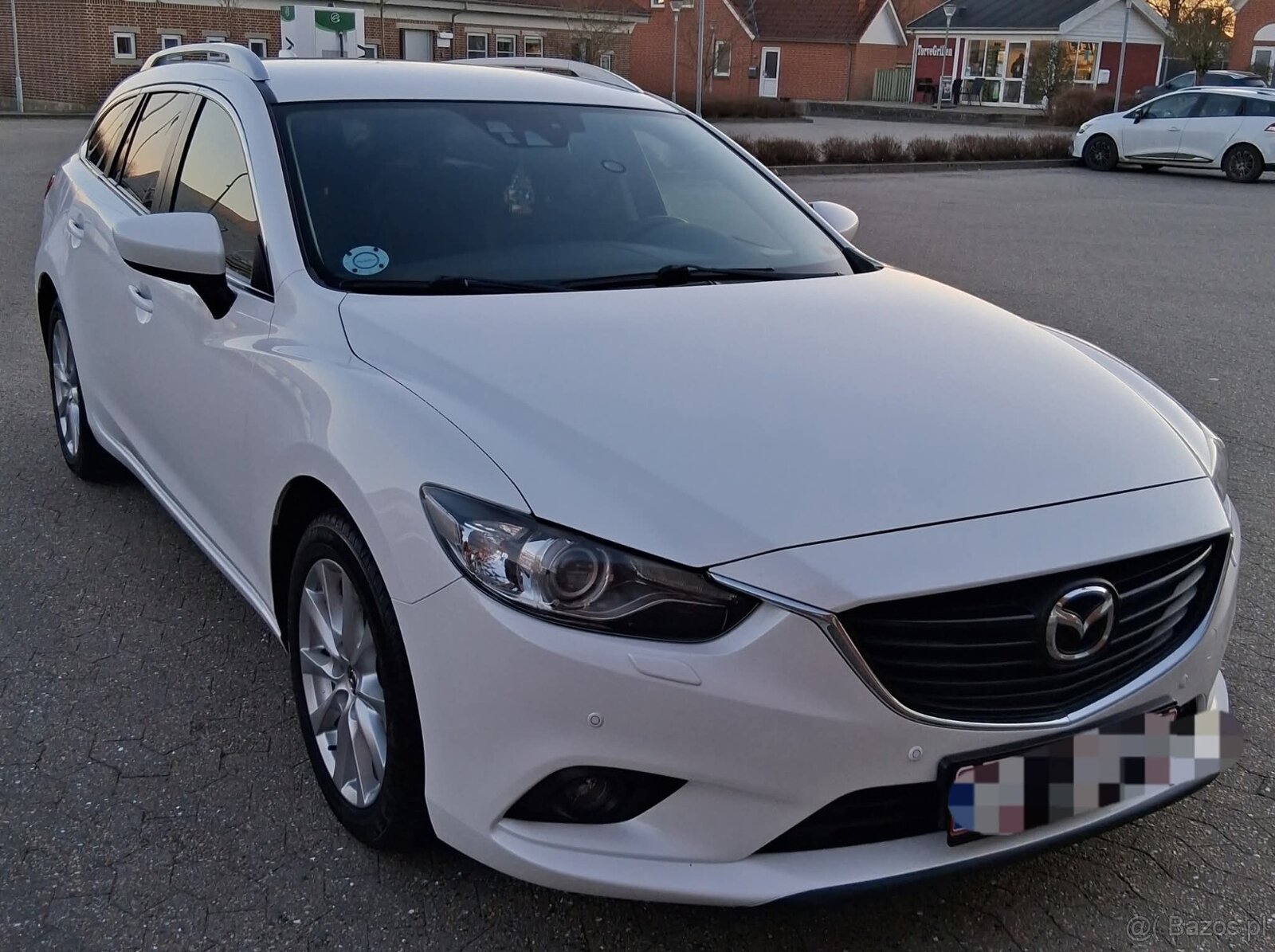Sprzedam Mazda 6 2.0 Skyactiv-G 165km biała perła - 2
