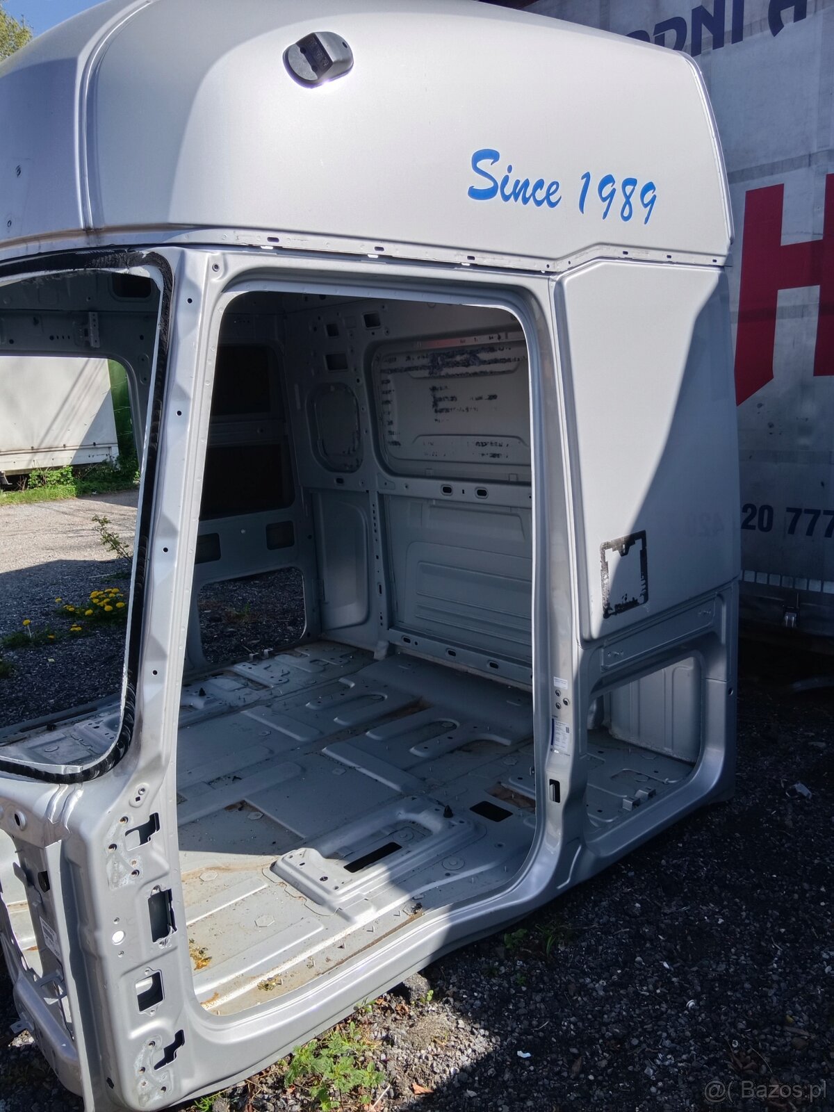 Kabina Renault T Range Gama Płaska Podłoga - 2