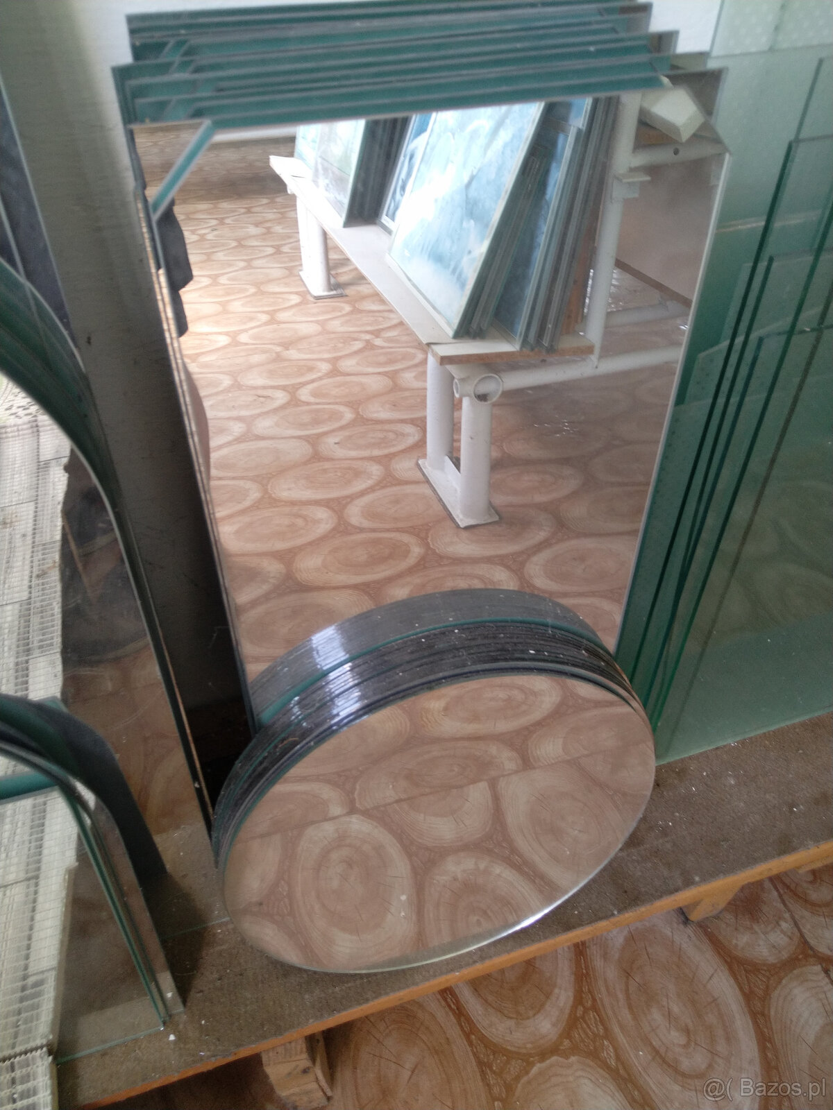 zrkadlo,rozne tabule skla ozne zrkadla hotove len zavesit. - 2