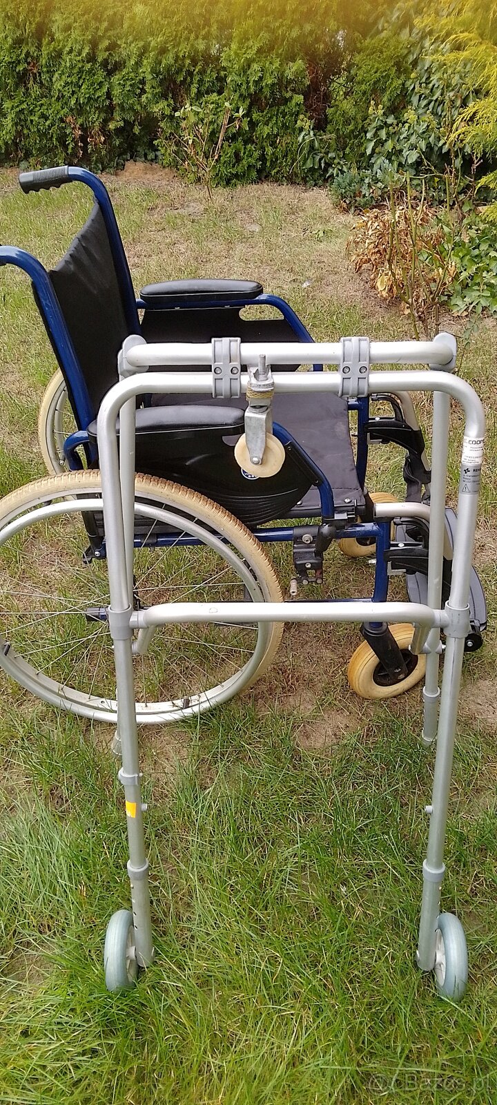 Sprzedam wózek inwalidzki, balkonik - 2