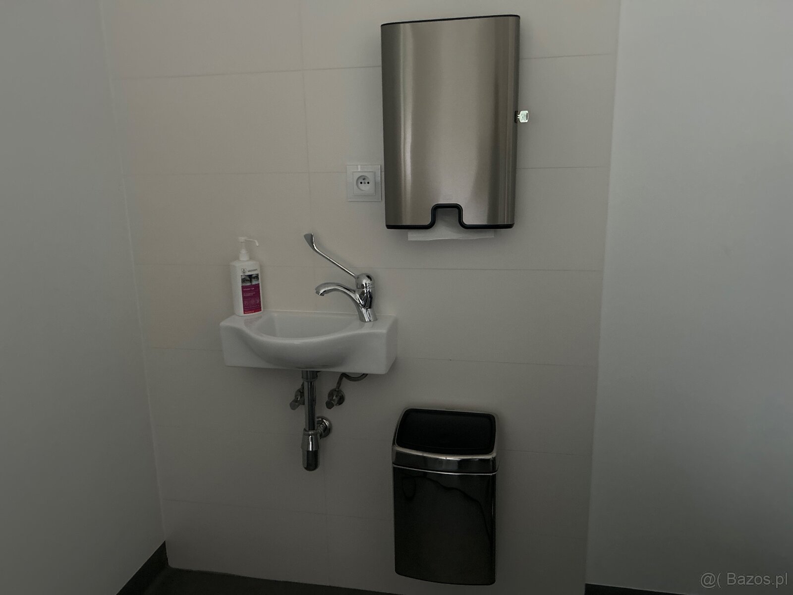 Gabinety lekarskie, fizjoterapeutyczne, kosmetyczne. - 2