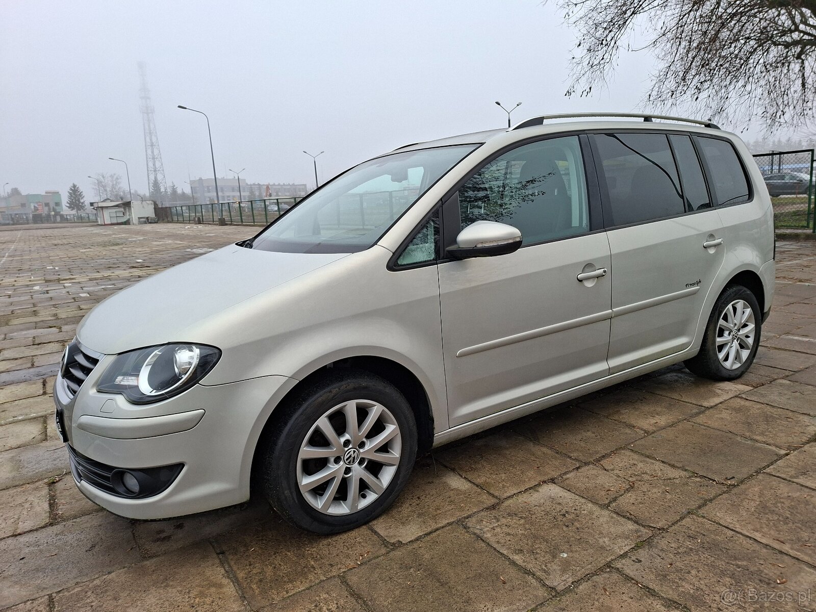 VOLKSWAGEN TOURAN FREESTYLE 1.4 TURBO - 2