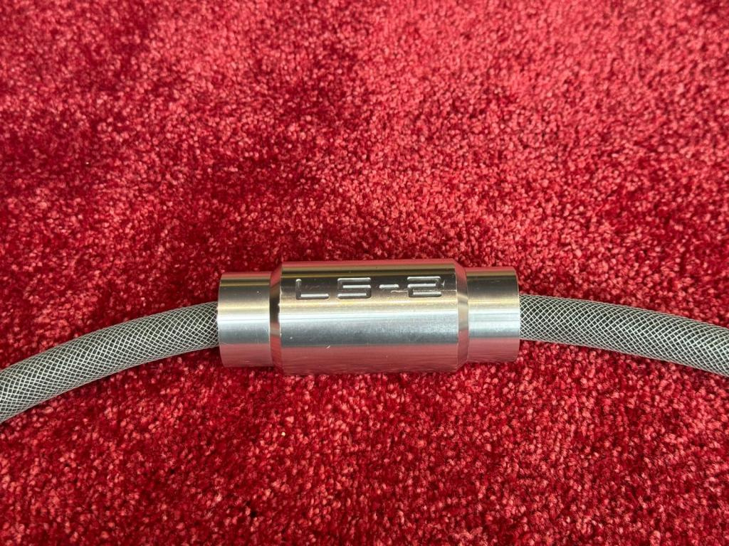 GigaWatt PC-4 Evo silver + LS-2 power cord (Price :2500 EUR) - 2