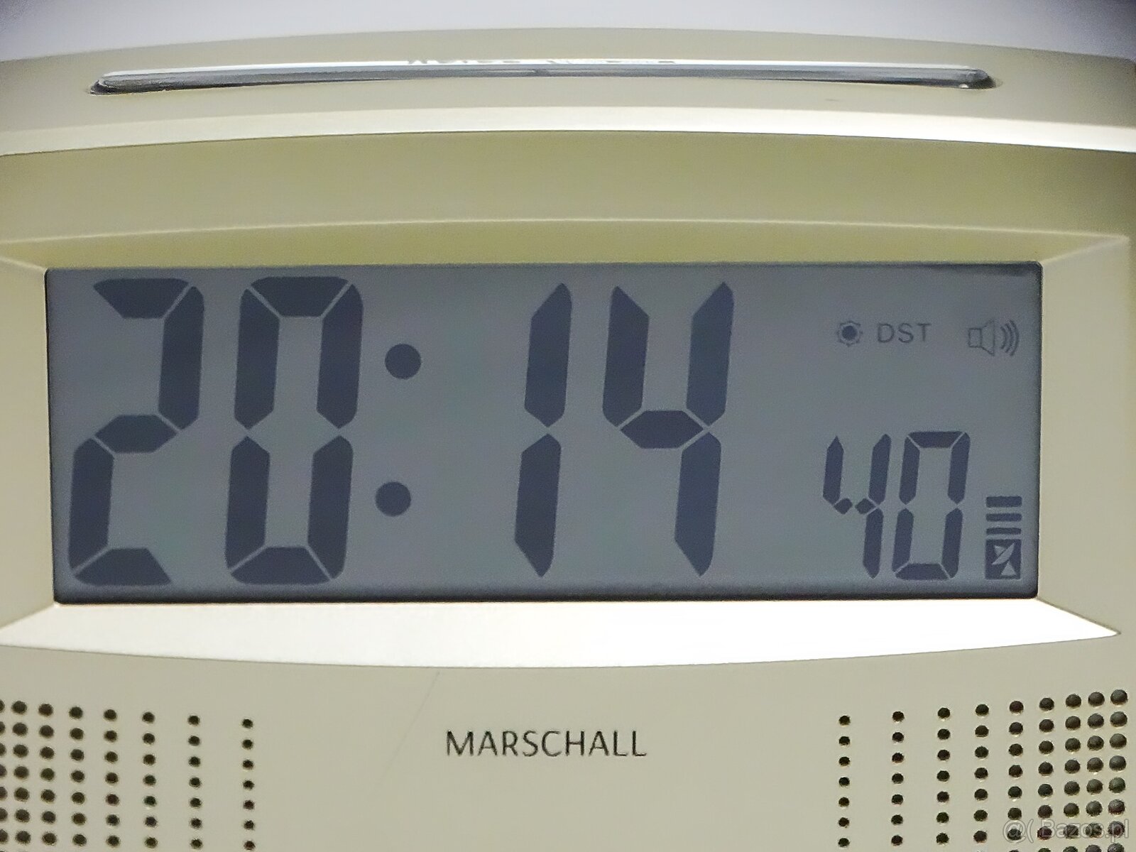 Mówiący radiowy zegar/budzik z termometrem wewnętrznym i dat - 2