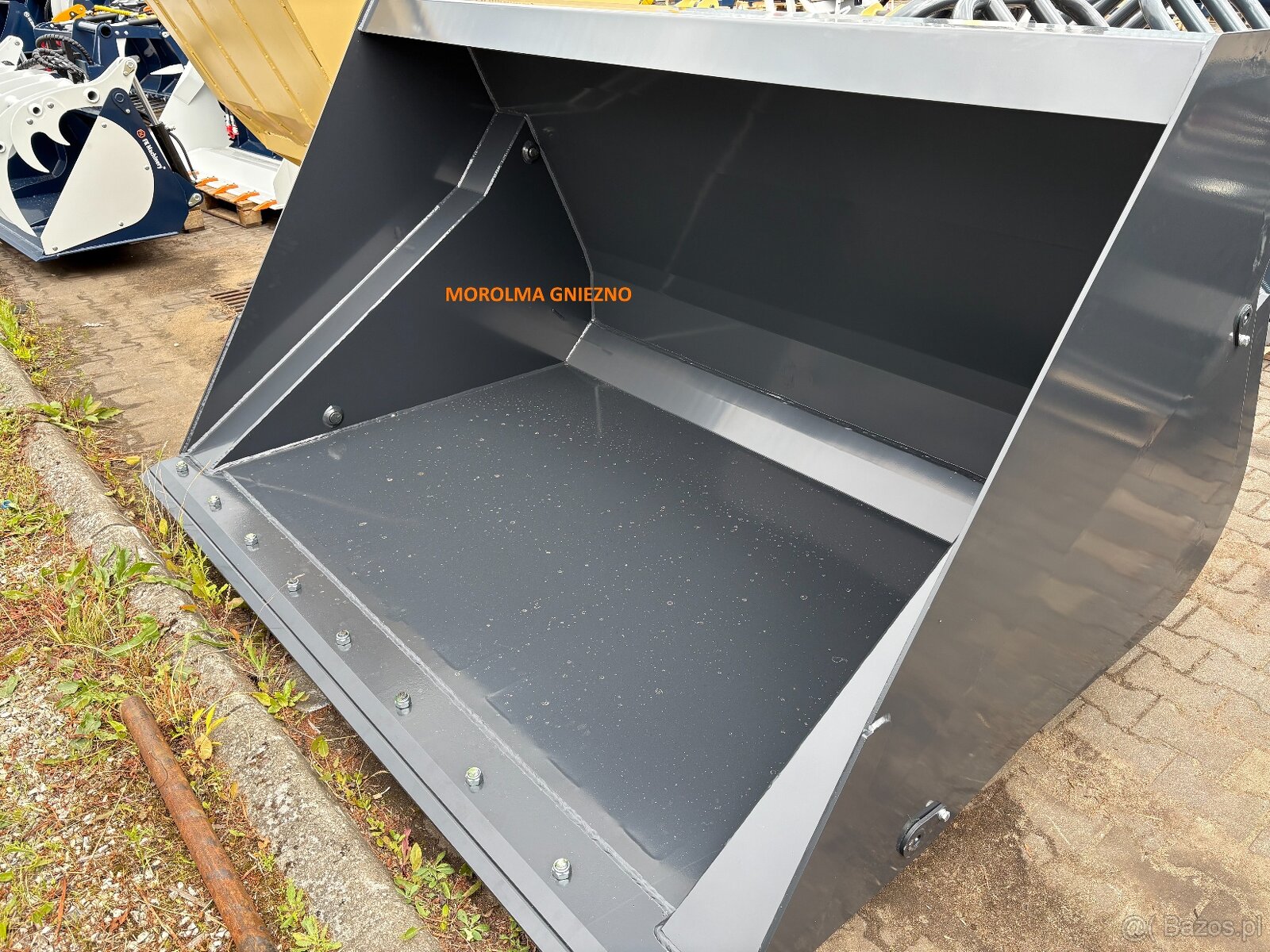 Łyżka objętościowa wysokiego wysypu FK MACHINERY 240 cm MHTB - 2
