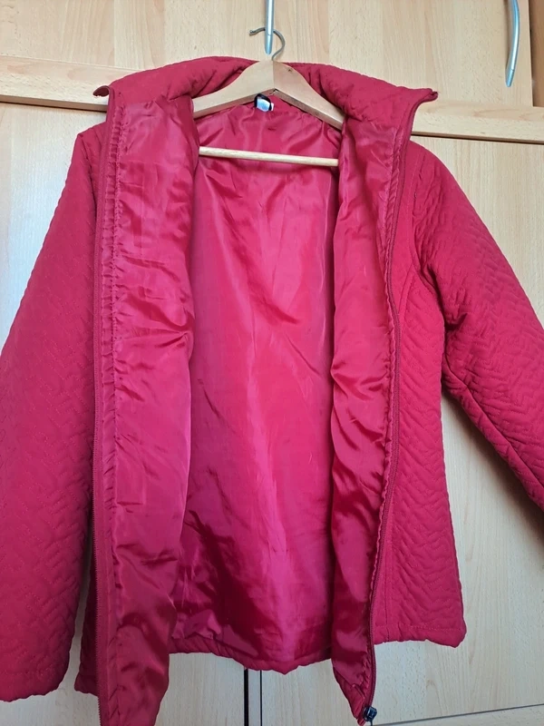 Śliczna nowa kurtka rozmiar 42 - 2