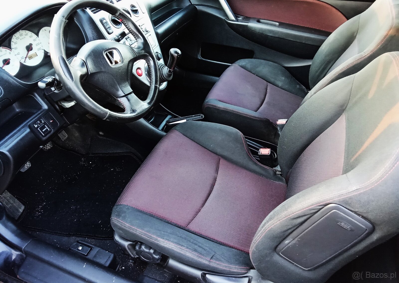 Honda Civic 2005 rok 1.4 benz - 2