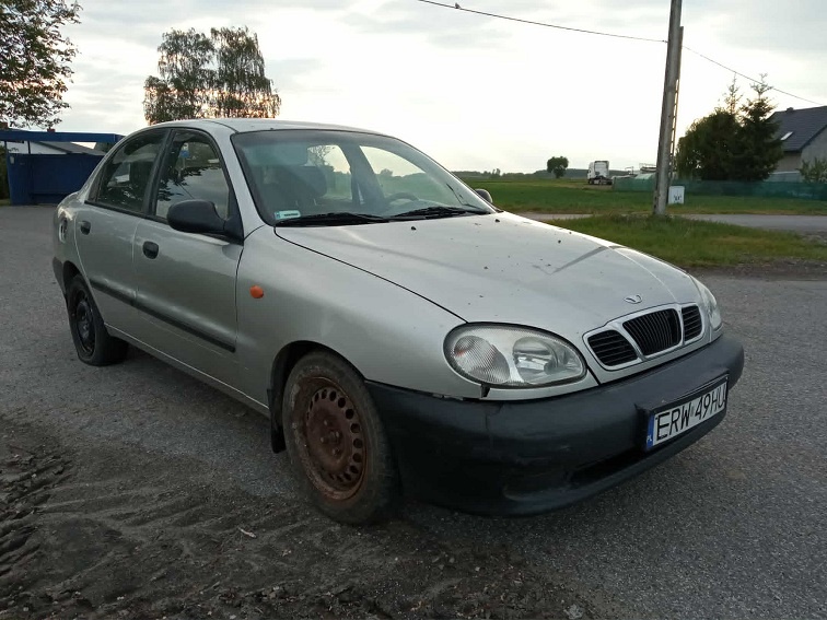 Daewoo Lanos 1.5 LPG ważne oc i pt sprawny - 2