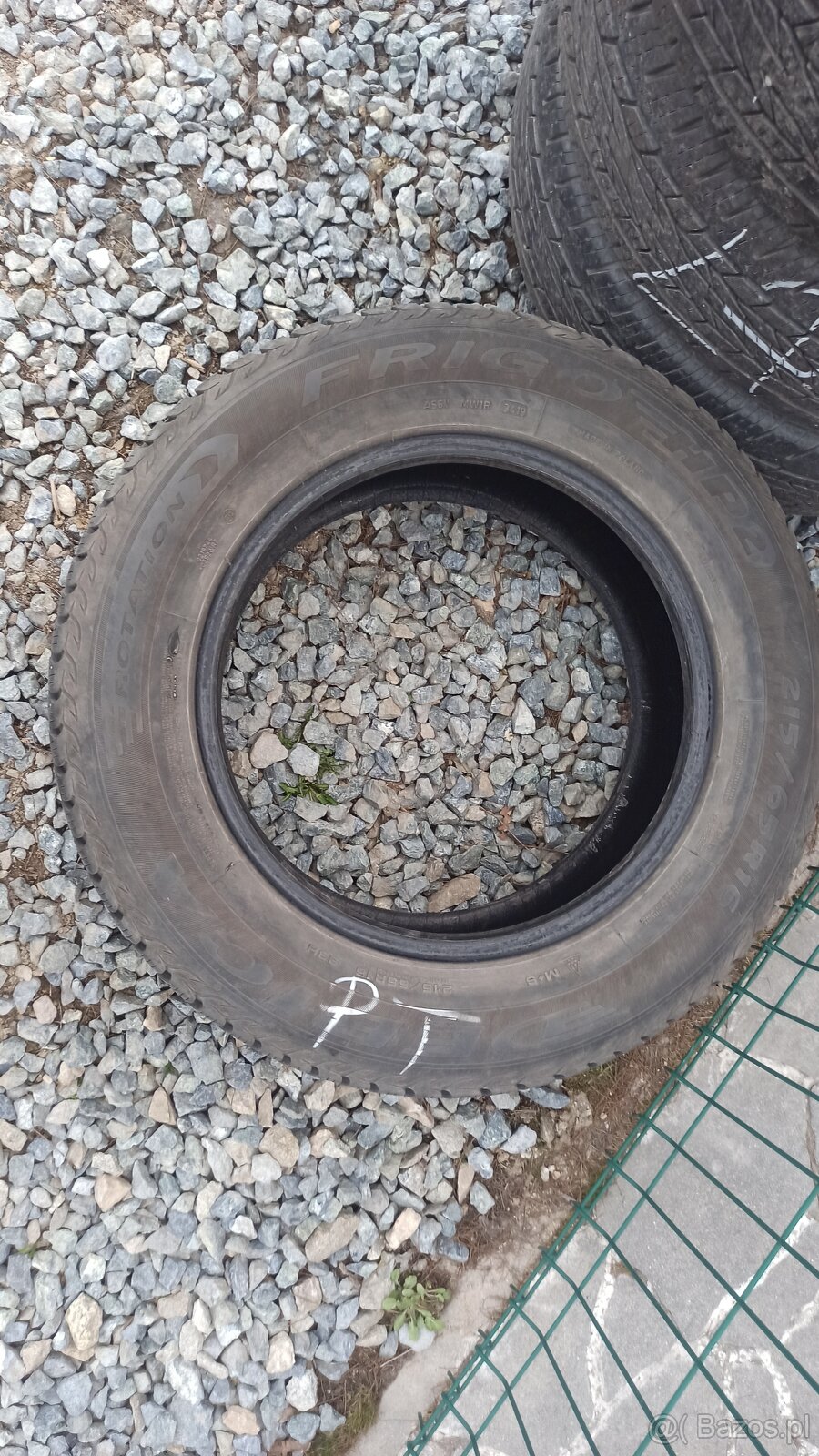 Oddam za darmo 2 zestawy opon używanych 215/65 R16 - 2