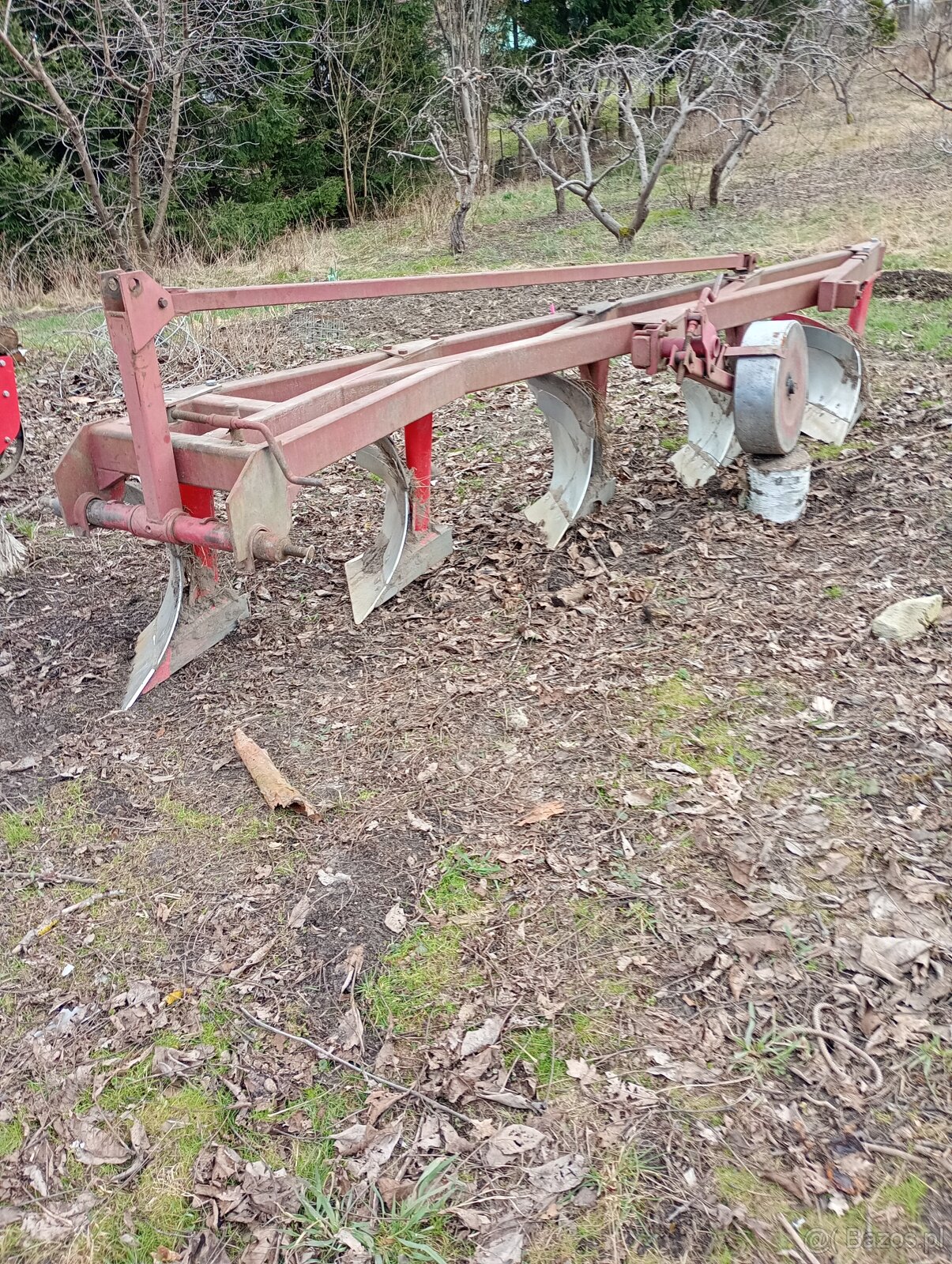 Pług pięcio skibowy - 2