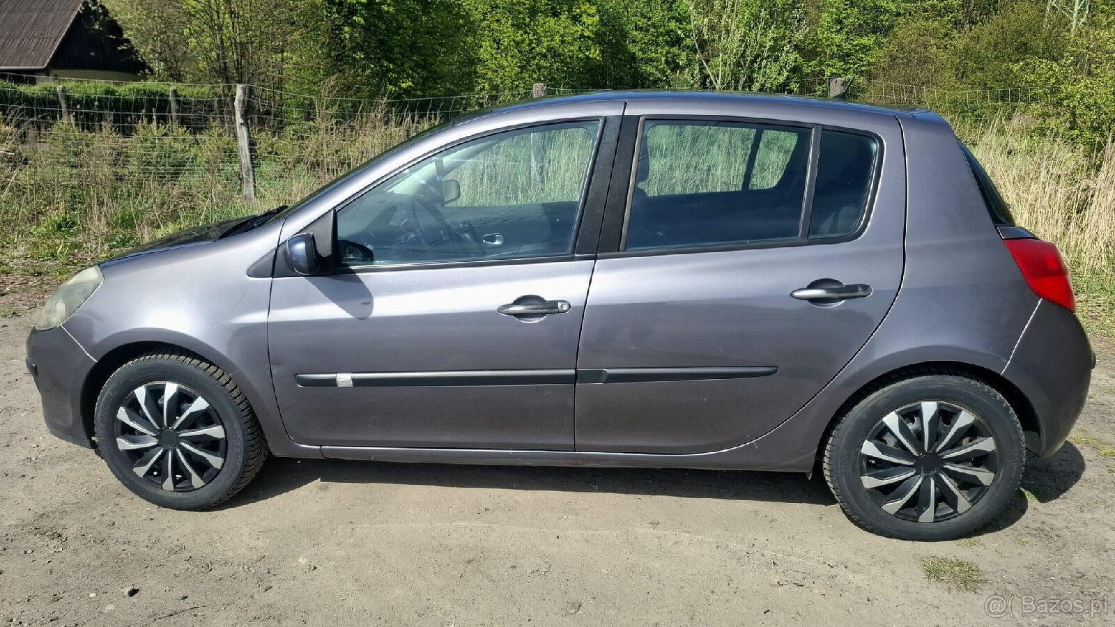 Sprzedam renault clio 3 1.6 - 2