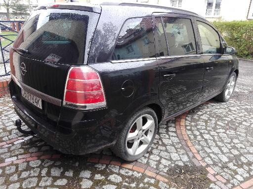 Opel Zafira-Polecam 7 osobowy - 2