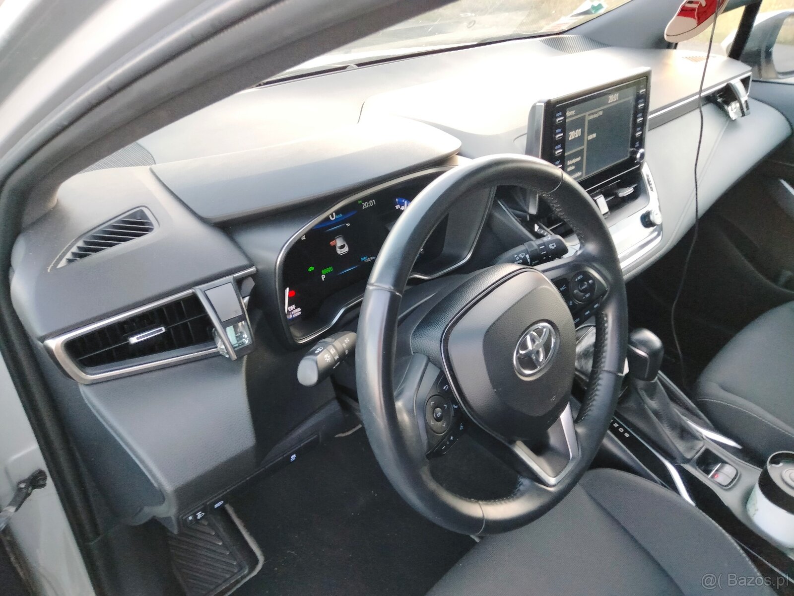Toyota corolla 1.8 hybryda + lpg - 2