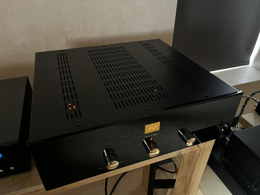 Audio Note M5 Line Balanced - 2