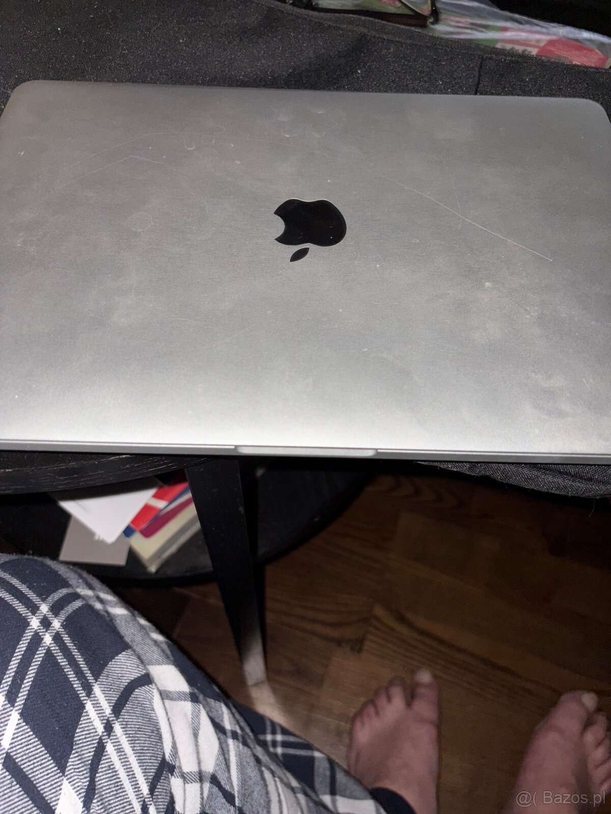 MacBook trzy naście pro mam jeden osiem Giga 256 - 2