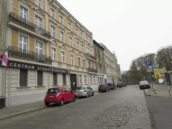 Lokal 3 gabinety w Bytomiu do wynajęcia - 2