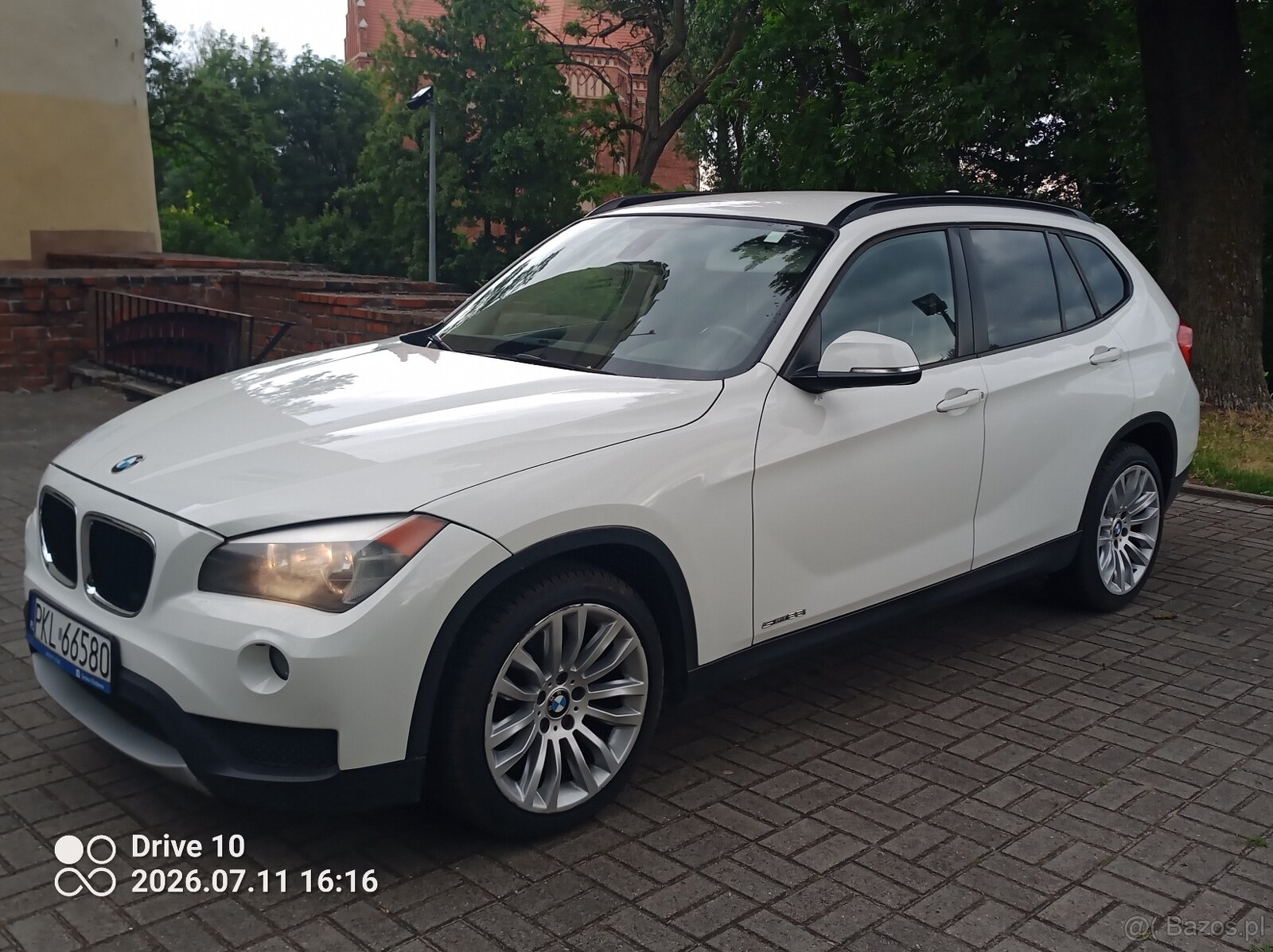 Sprzedam BMW X1 E84 automat 2 litry benzyna rocznik 2014 - 2