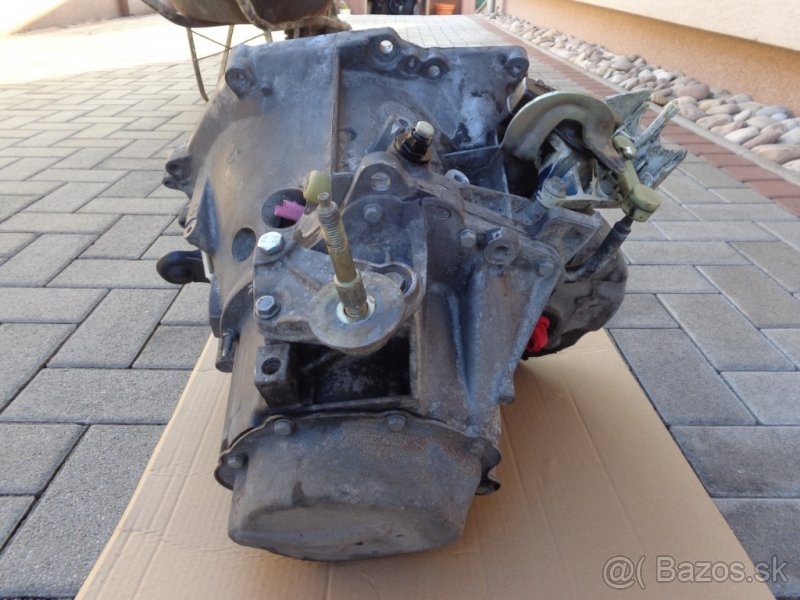 Skrzynia biegów Peugeot, Citroen 1.6 HDI+prawa półoś - 2