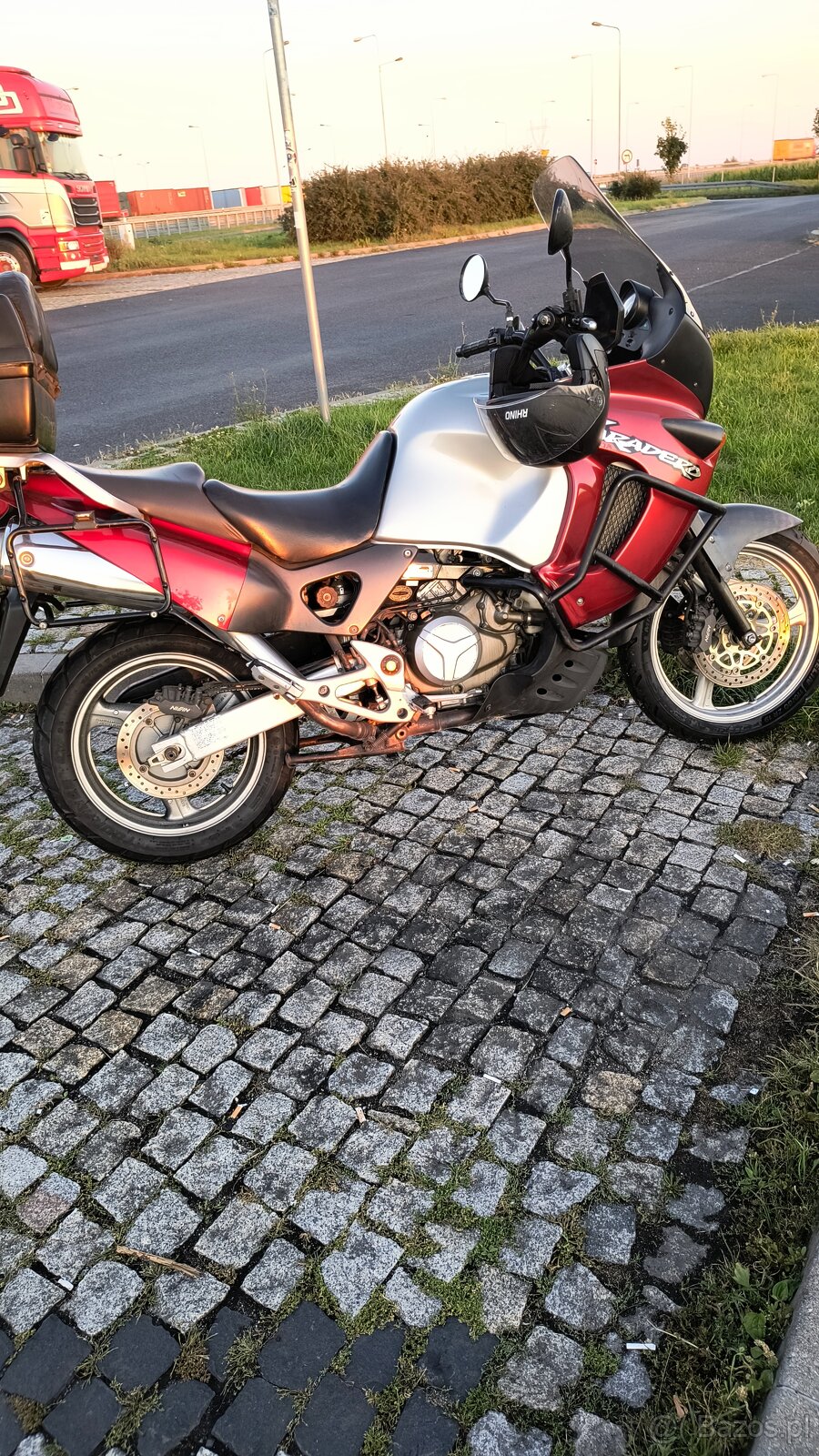 Honda Varadero 1000 XL - 2