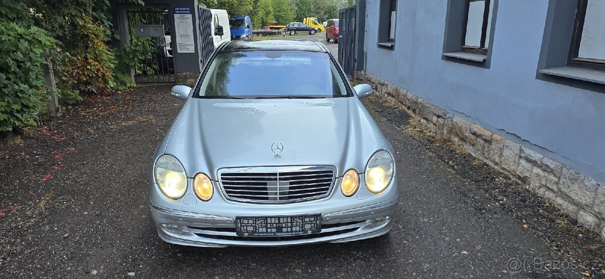 Mercedes Benz E500 4 Matic 225kw rok-2003 - 2