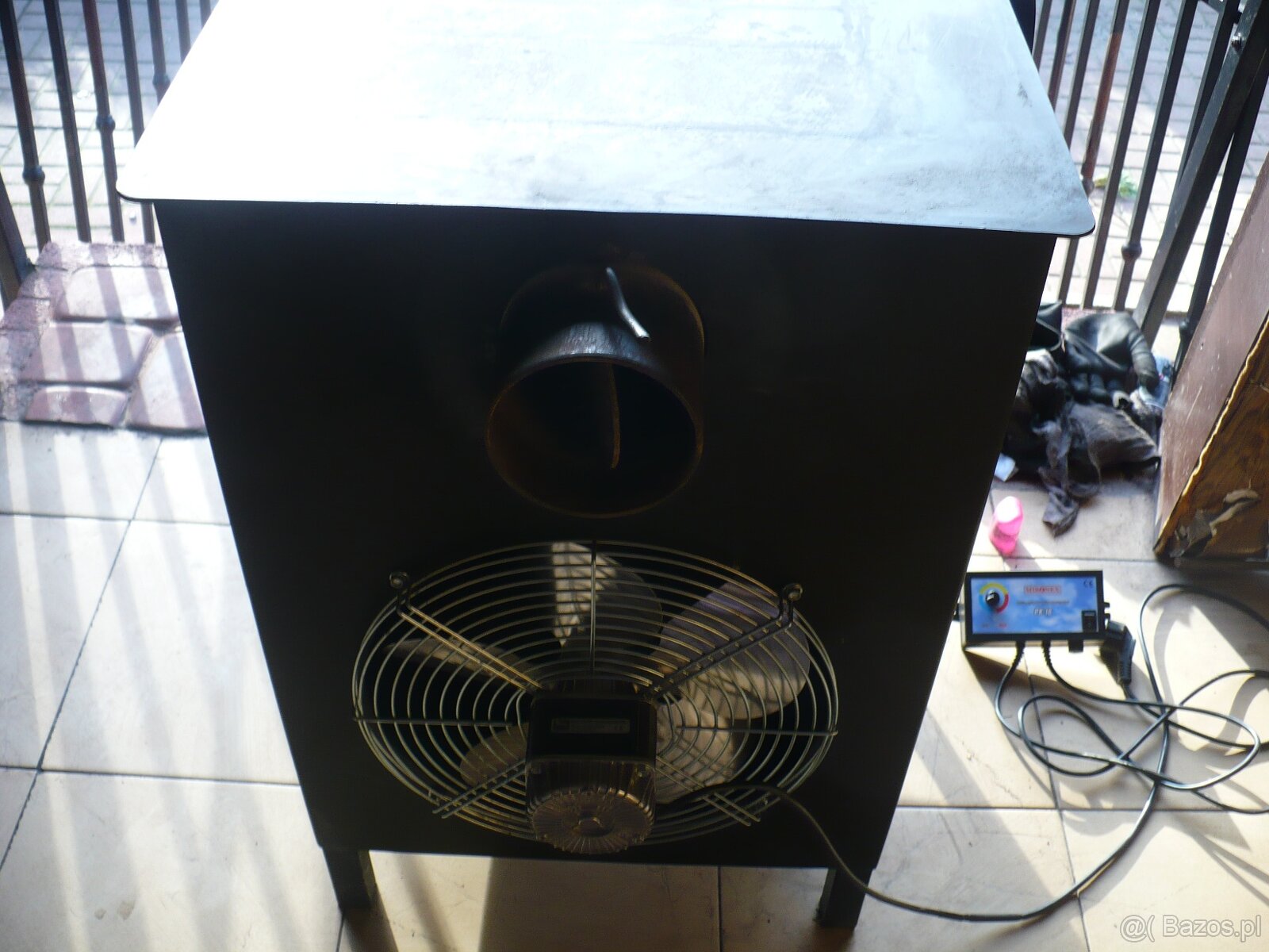 Sprzedam piec grzewczy z nadmuchem 12 kw - 2