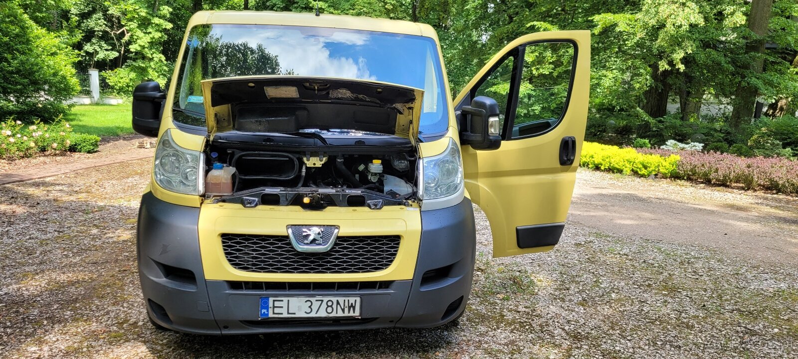 Sprzedam Peugeot Boxer z klimatyzacją, pierwszy właściciel. - 2