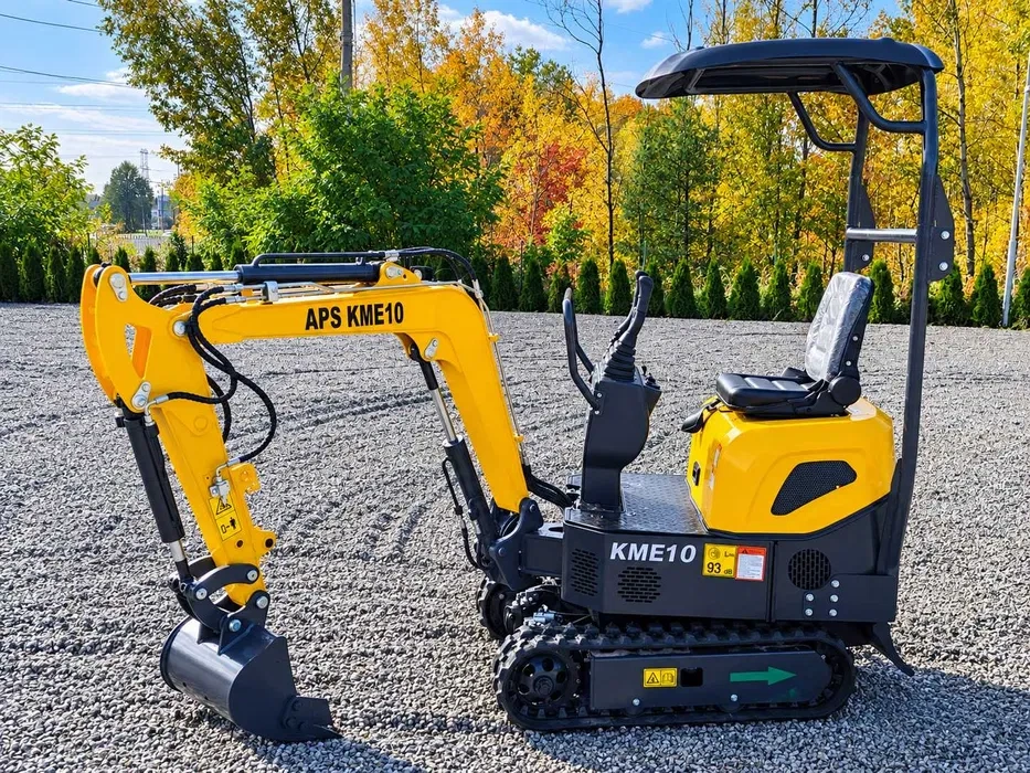 Minikoparka APS KME10 950 kg Diesel Koop 7 kW + łyżka - 2