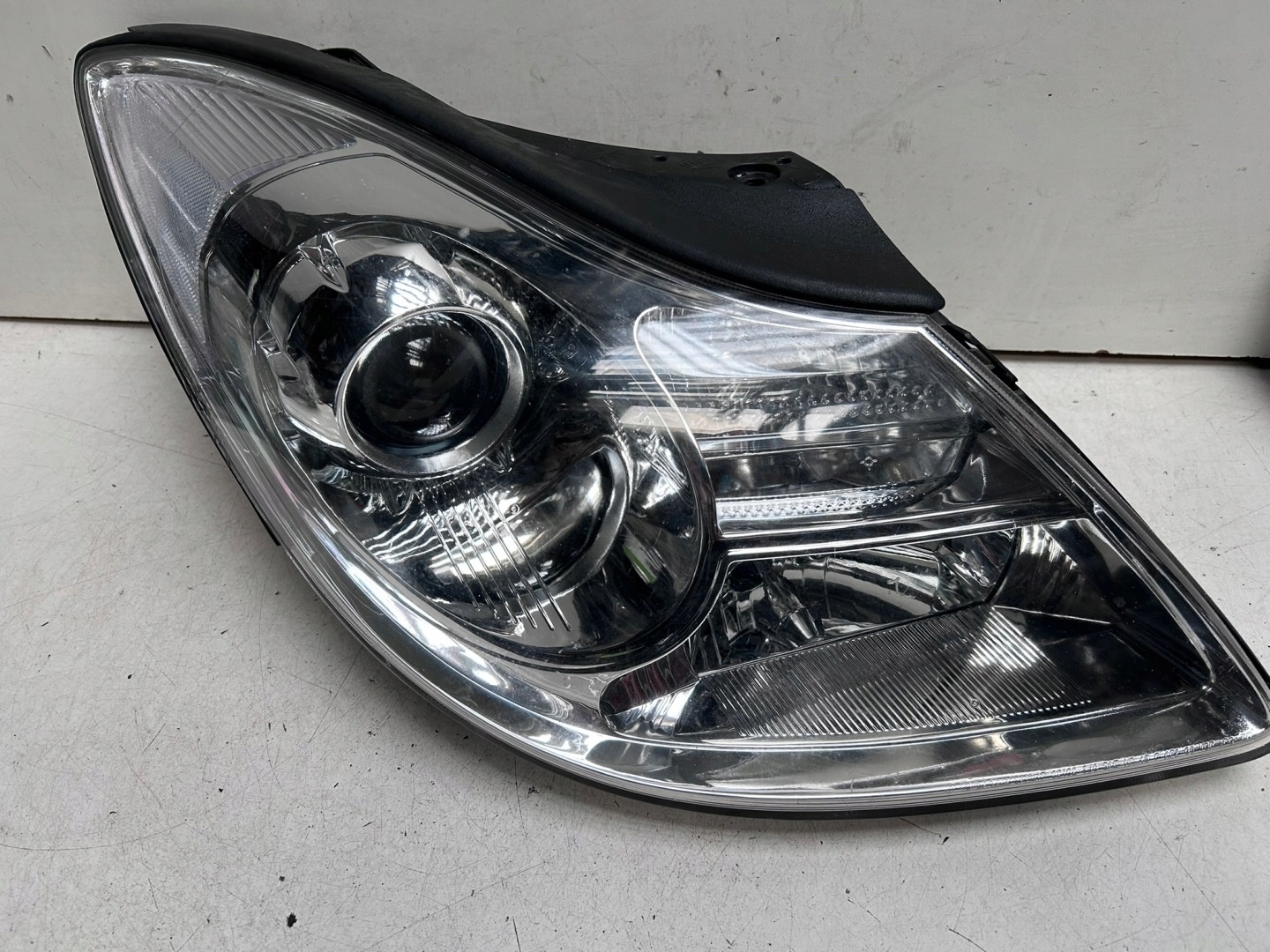 Reflektor Prawy xenon Hyundai IX55 - 2