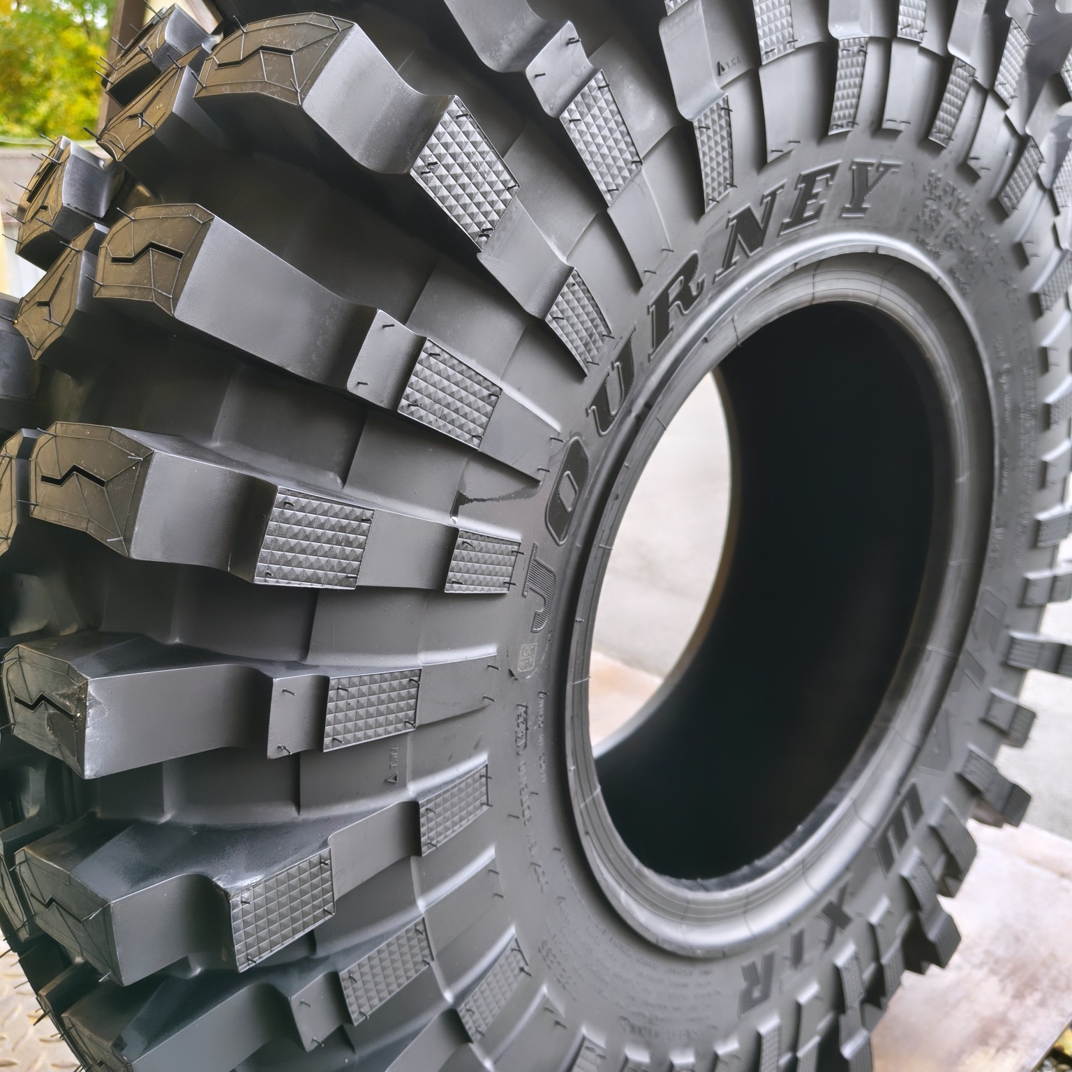 Maxxis m9060 , Journey opony - 2