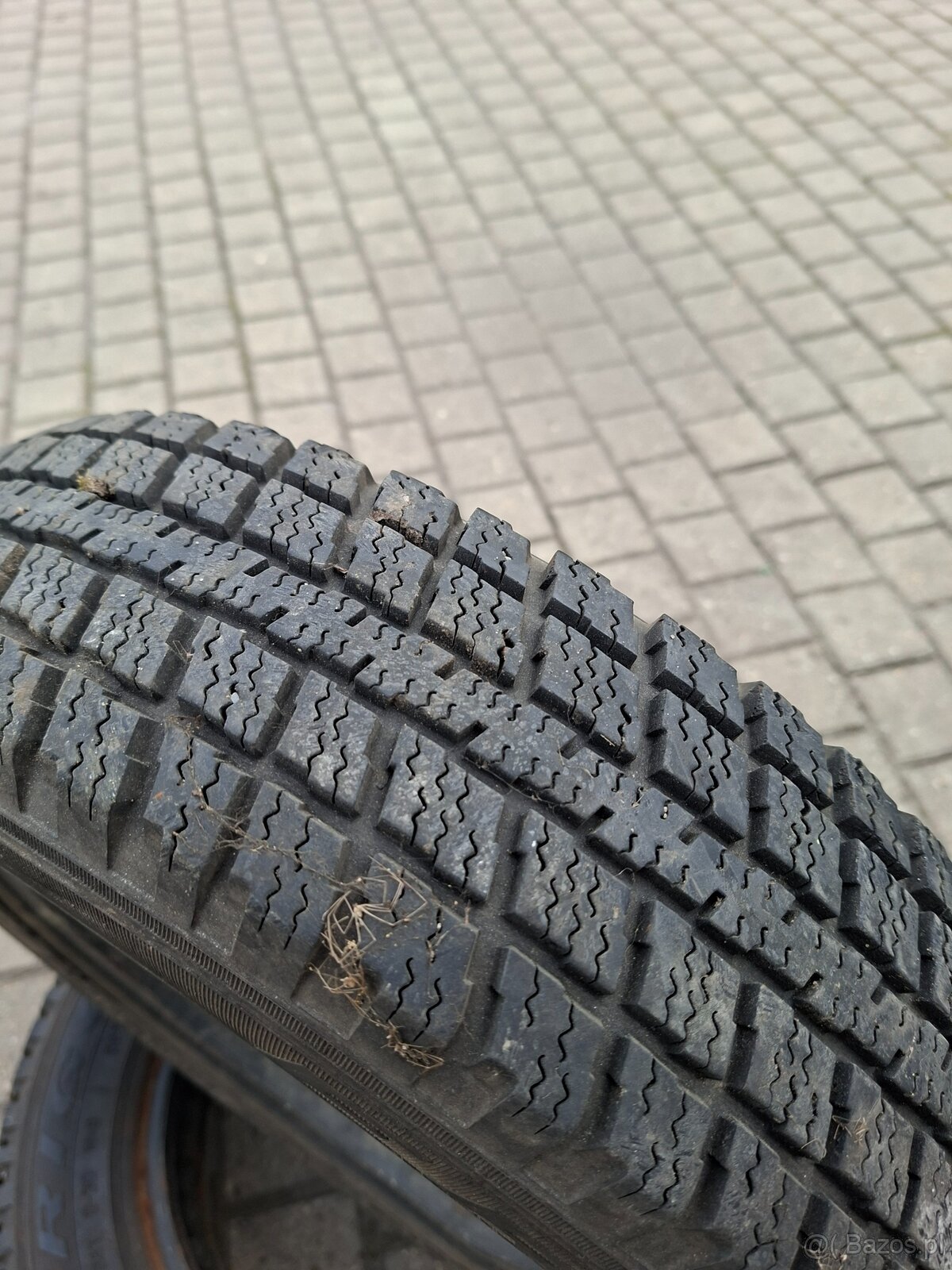 opony 135/80/12 r DĘBICA FRIGO S-30 m+s bieżnik ok 7 mm nie - 2
