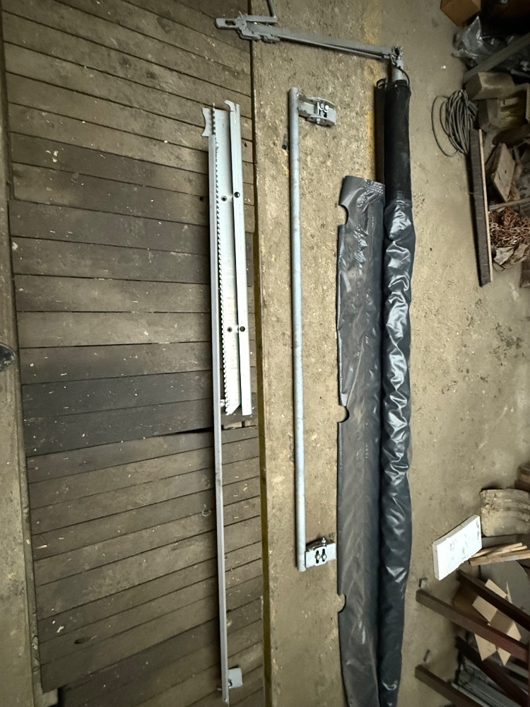 Kompletna plandeka zwijana na skrzynię ładunkową - 2