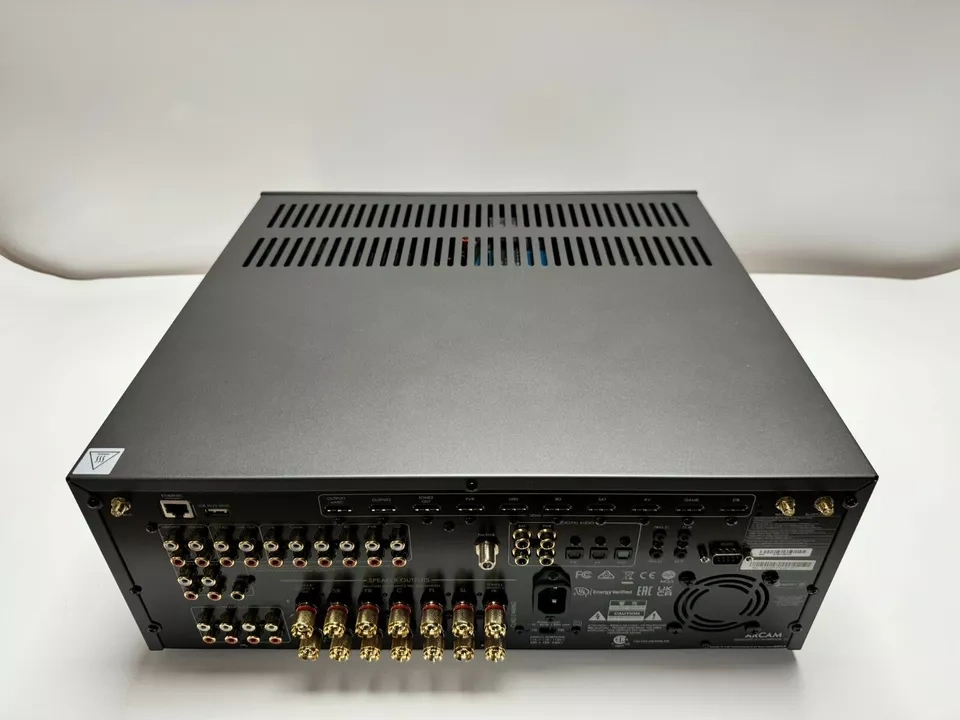 Arcam AVR31 AV ---- Price : 2200 EUR - 2