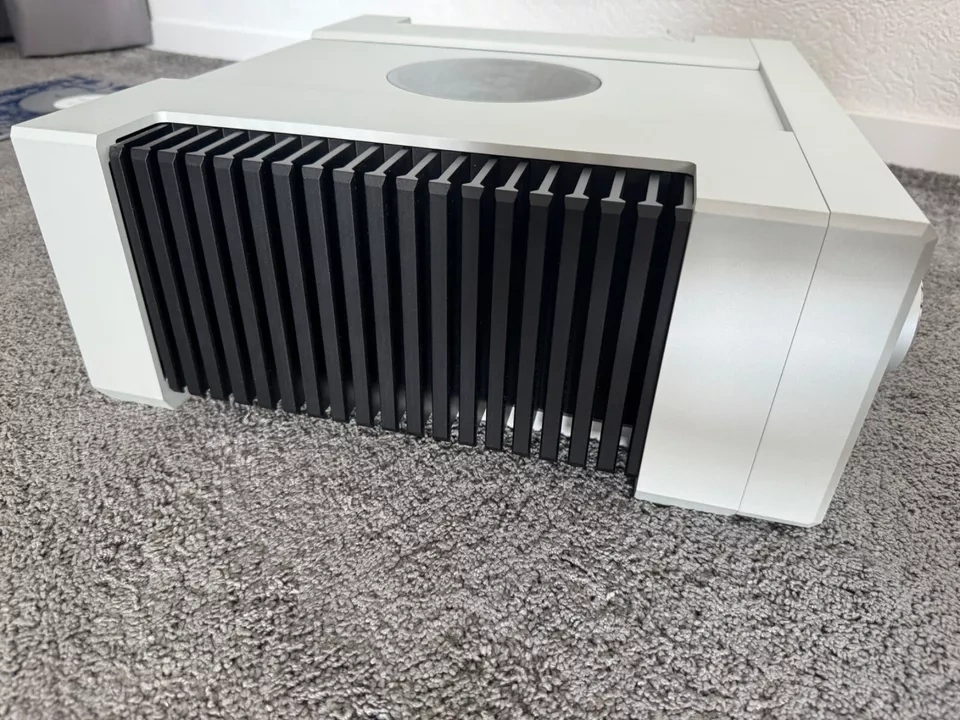 T + A PA 3000 HV ( Price : 2500 EUR ) - 2