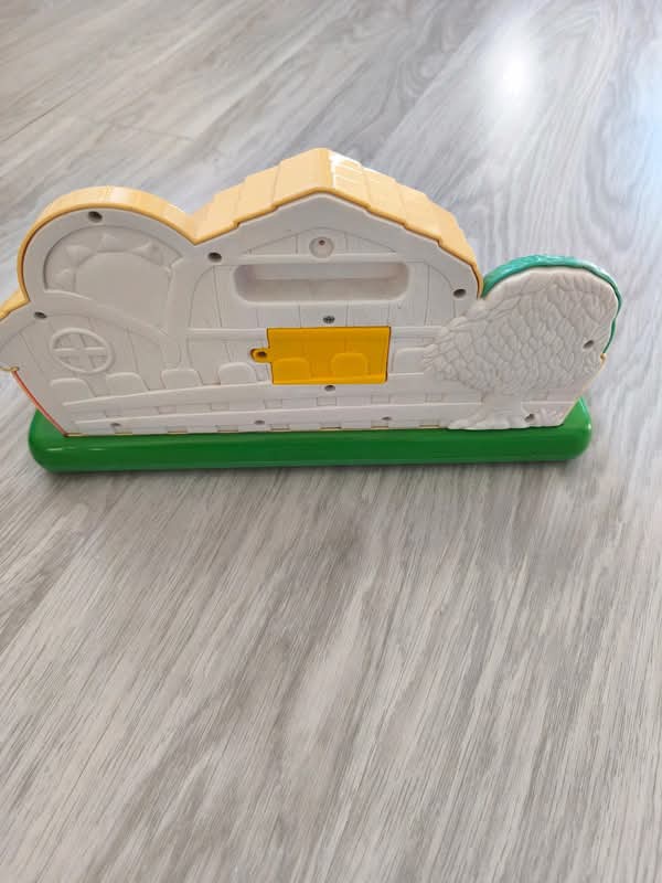 Interaktivní hračka Rušná farma - 2