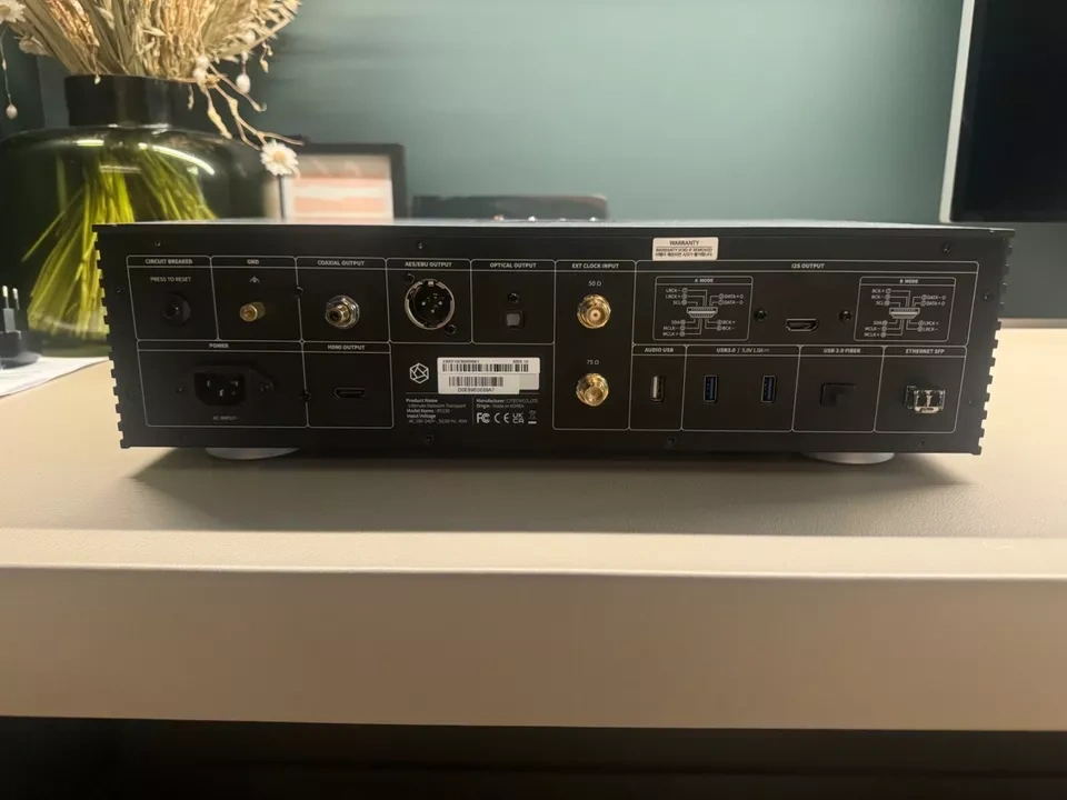 Hifi Rose RS130 ( Price : 2100 EUR ) - 2