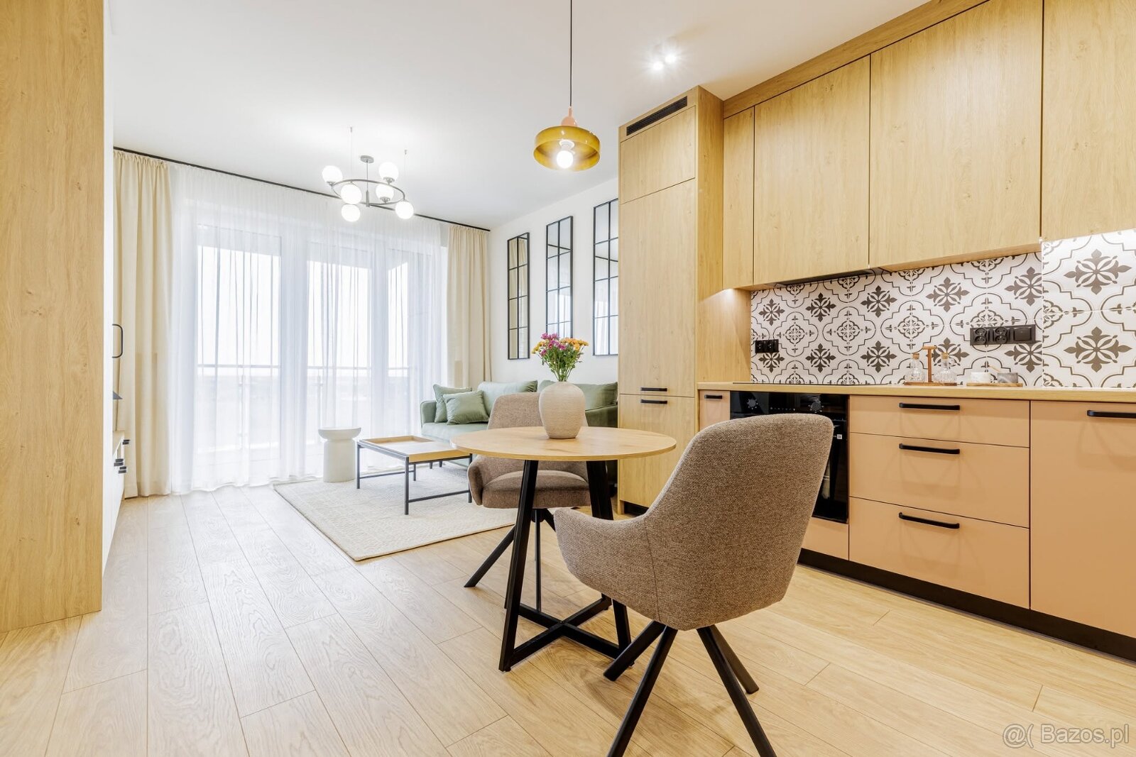 Mieszkanie o powierzchni 35.40m2, balkon, winda, VI p., Os. - 2