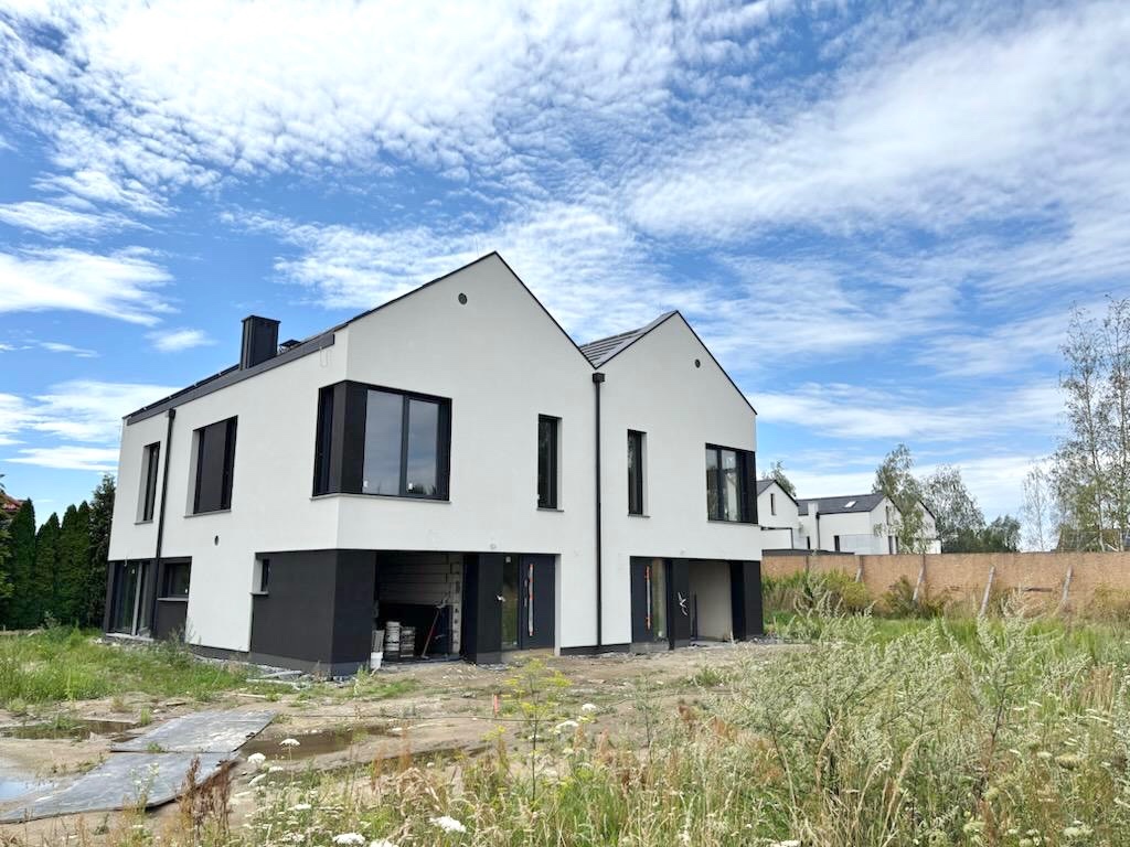 Nowa Kameralna Inwestycja/ Bliźniak/ Lutynia - 2