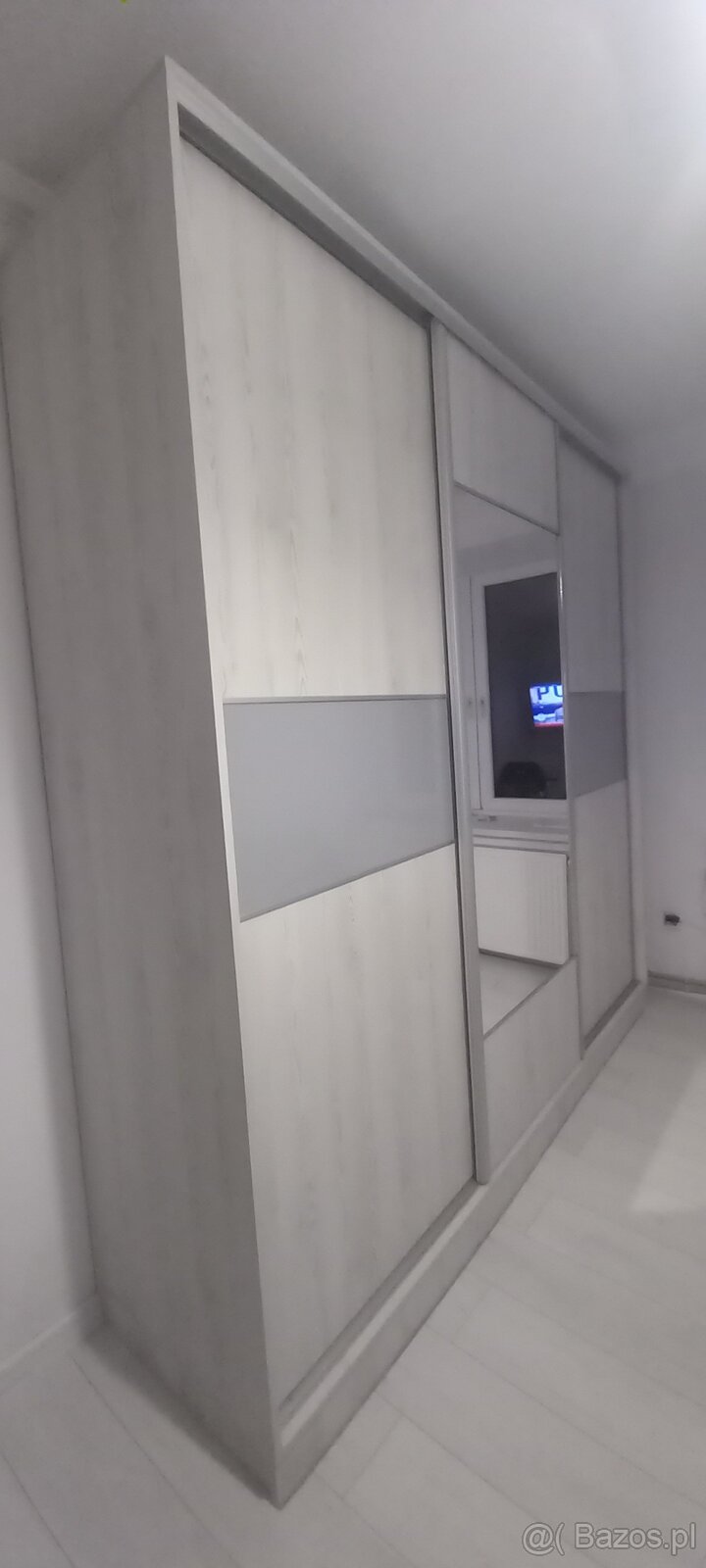 Sprzedam szafe przesuwną 3drzwiową - 2