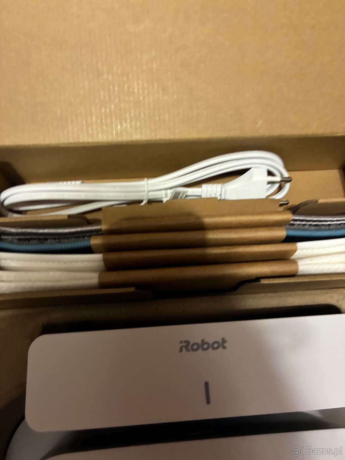 2 odkurzacze Irobot Roomba - 2