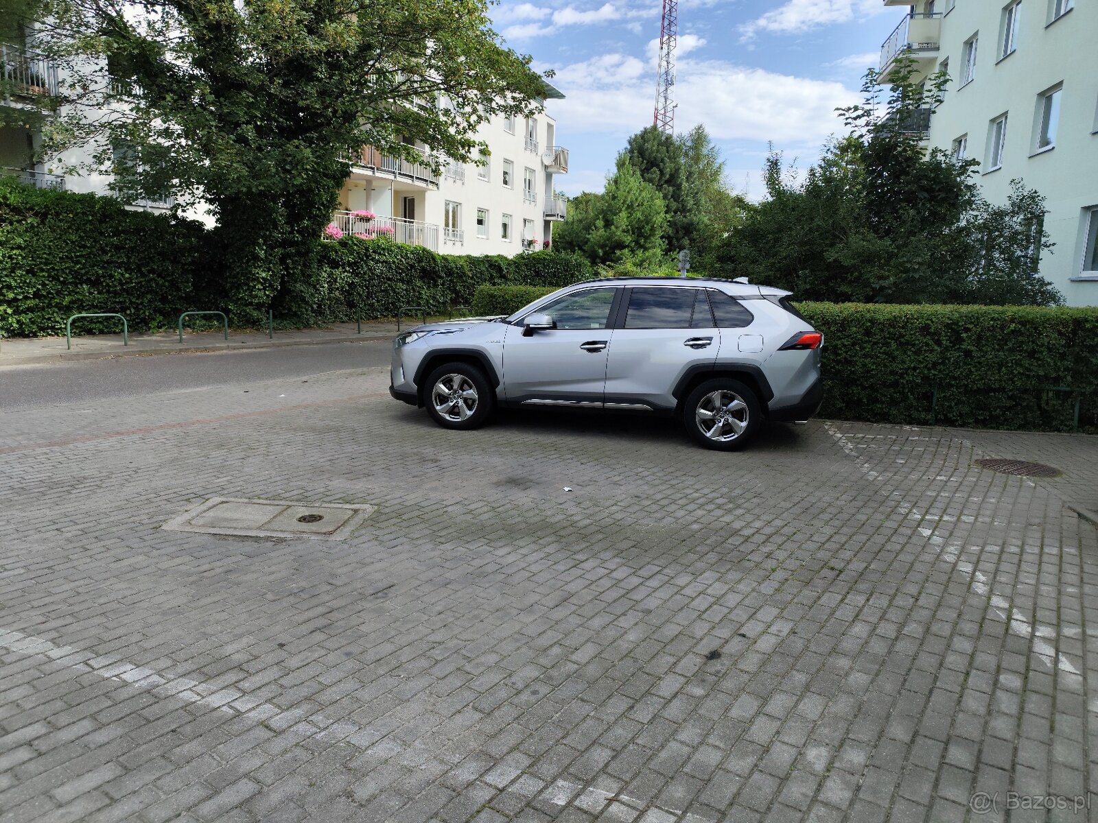 Rav4 hybryda - 2